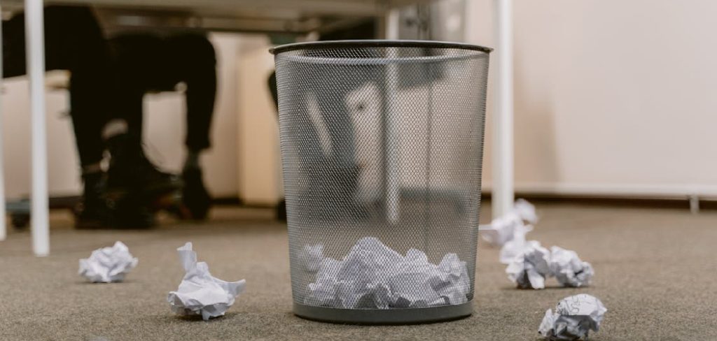 How to Organize Trash Can in Office
