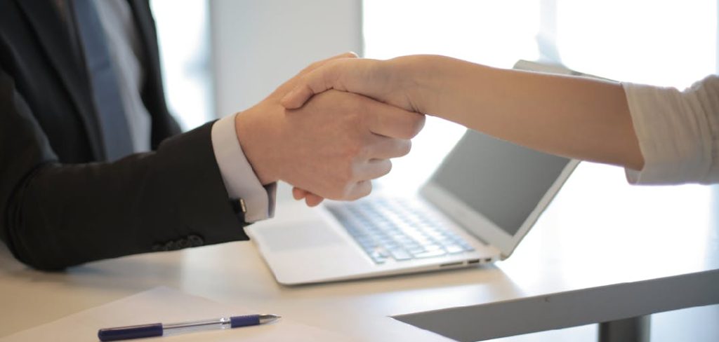 How to Welcome New Office Employees