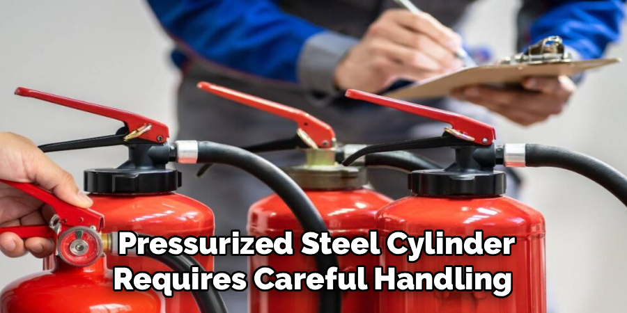 Pressurized Steel Cylinder
Requires Careful Handling 