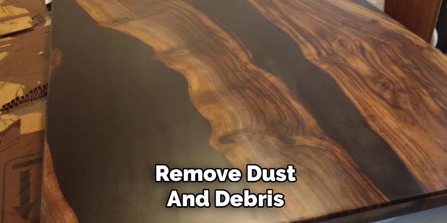 Remove Dust
And Debris